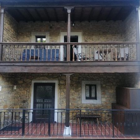 Casa Rural Apartamentos Angel Inguanzo Arenas De Cabrales Экстерьер фото